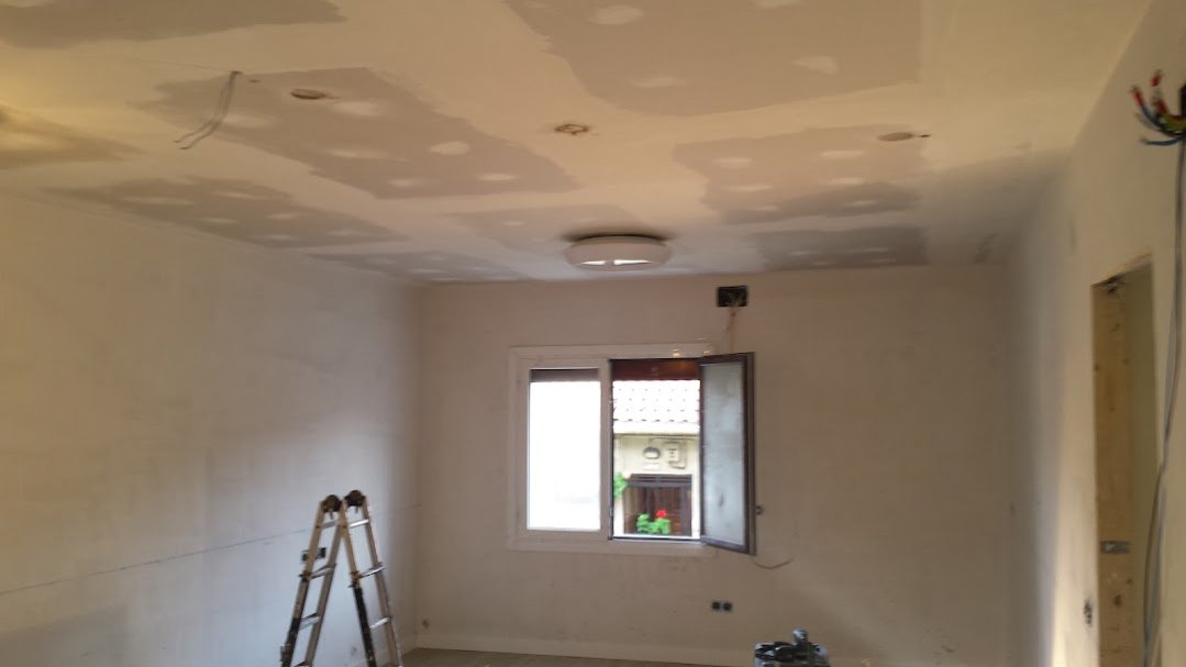 Pintura de habitación y techo de pladur